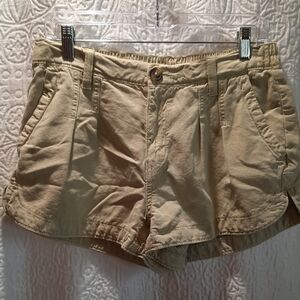 Aerie Women's Shorts Medium Sage Tan Casual Outdoor Preppy Classic